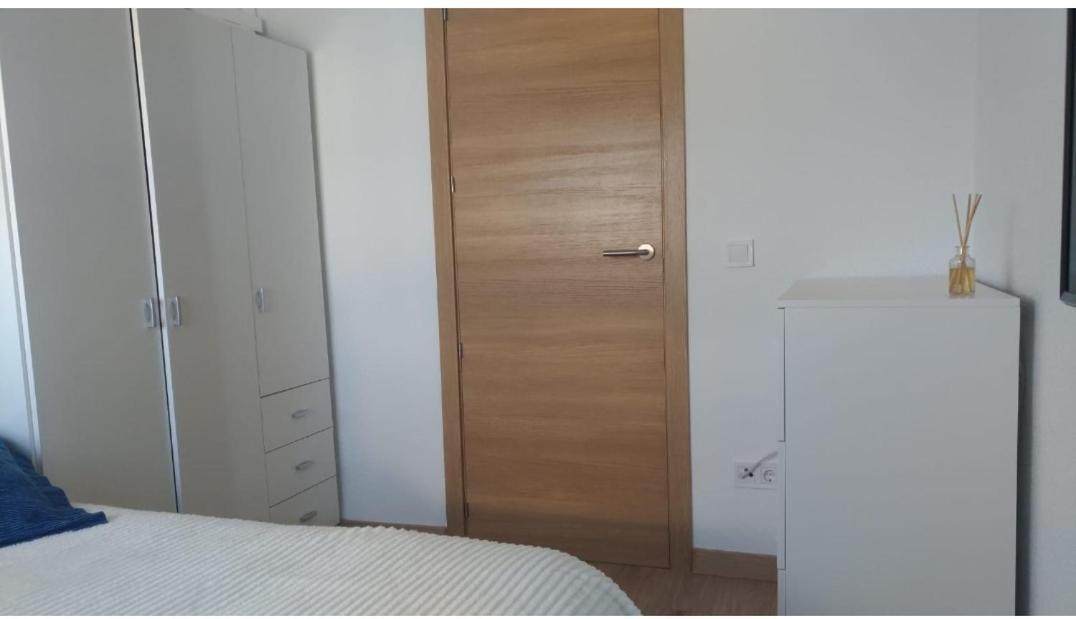 Amplia Habitacion En Vivienda Duplex มาดริด ภายนอก รูปภาพ