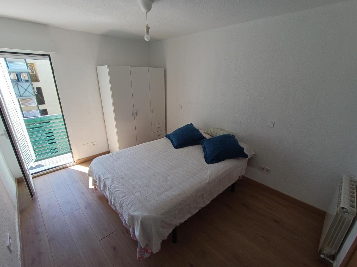 Amplia Habitacion En Vivienda Duplex มาดริด ภายนอก รูปภาพ
