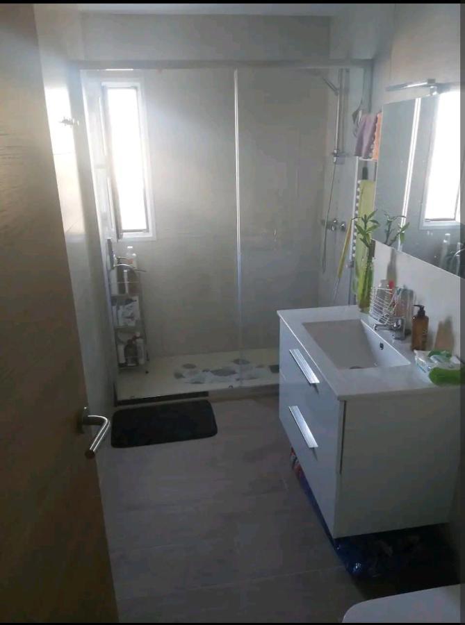 Amplia Habitacion En Vivienda Duplex มาดริด ภายนอก รูปภาพ